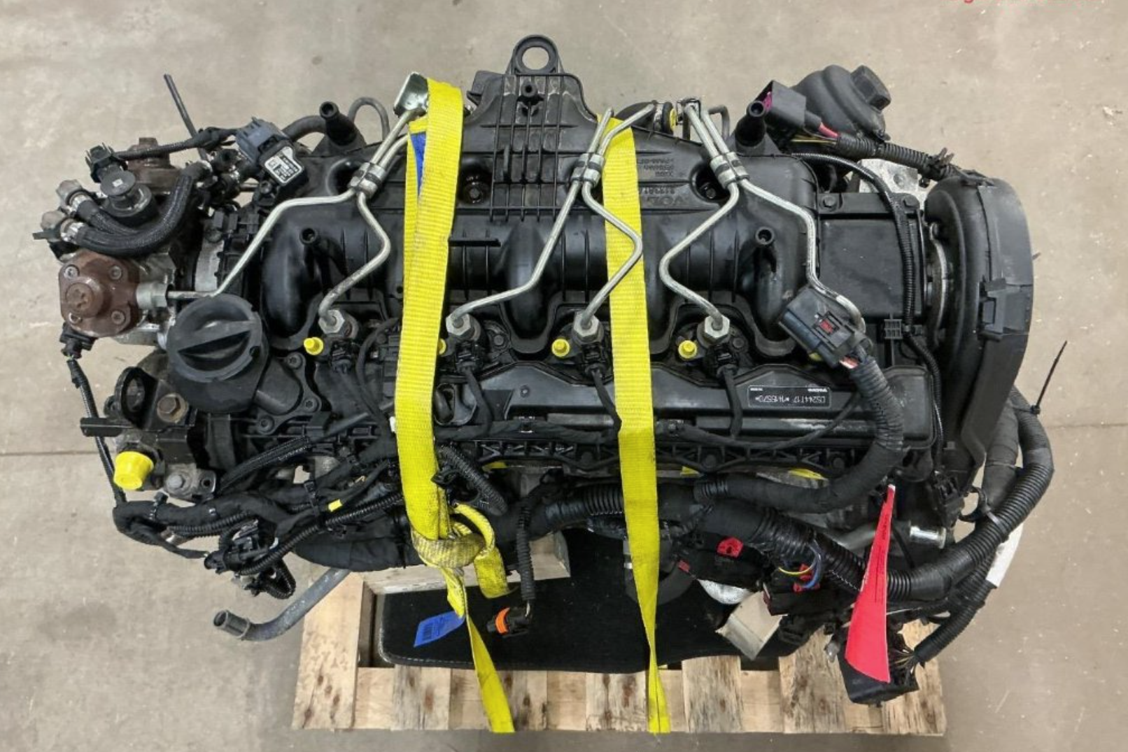 Volvo XC60 D5244T17 2.4 Diesel Engine (2014–2017)