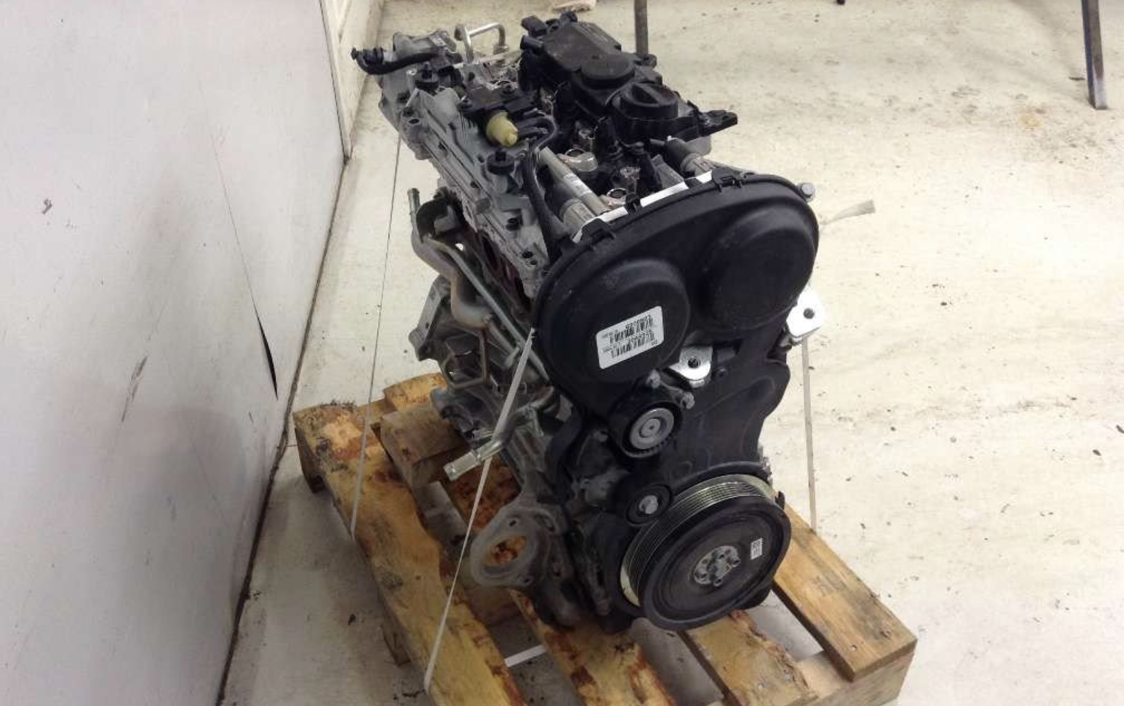Used Petrol Hybrid Engine B4204T46 for Volvo XC60 (2018–2027)