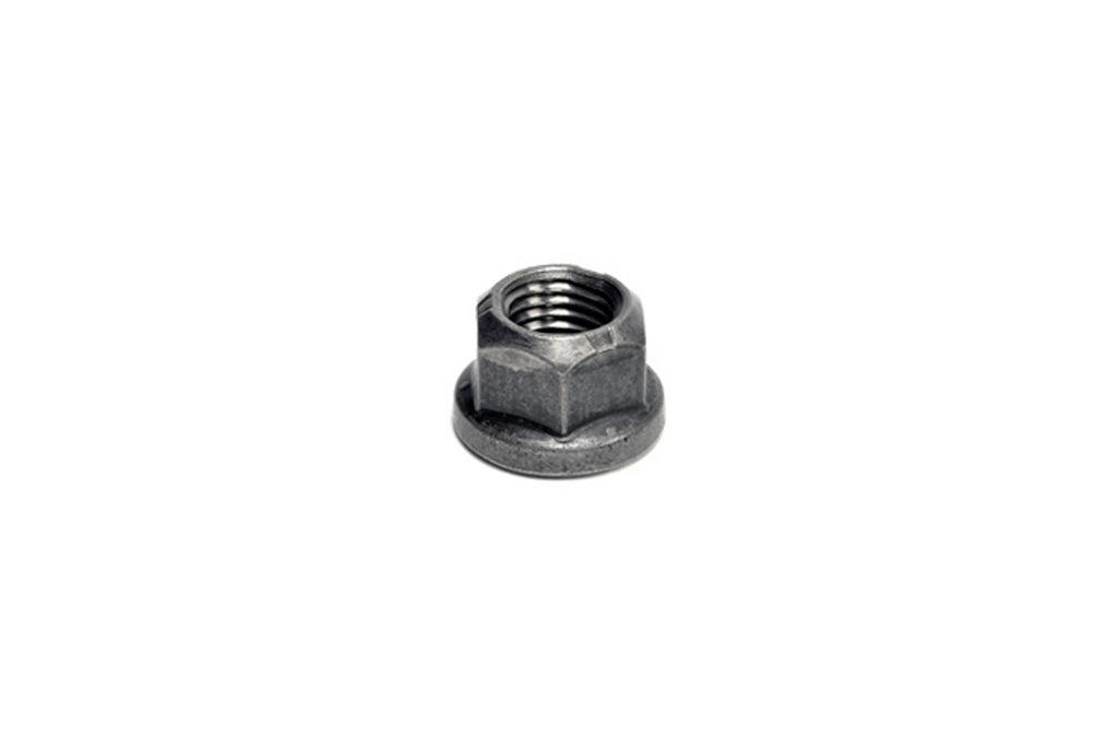 Nissan OEM Turbo to DP Studs and Nuts for R35 GTR