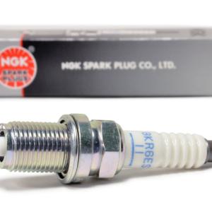 NGK BKR6ES-11 5553 Standard Spark Plug for 3000GT & Impreza RS