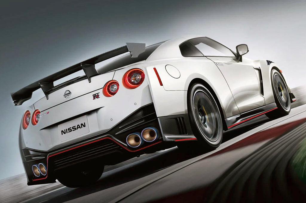 Nissan OEM Side Skirts Carbon Fiber Nismo Style for R35 GTR
