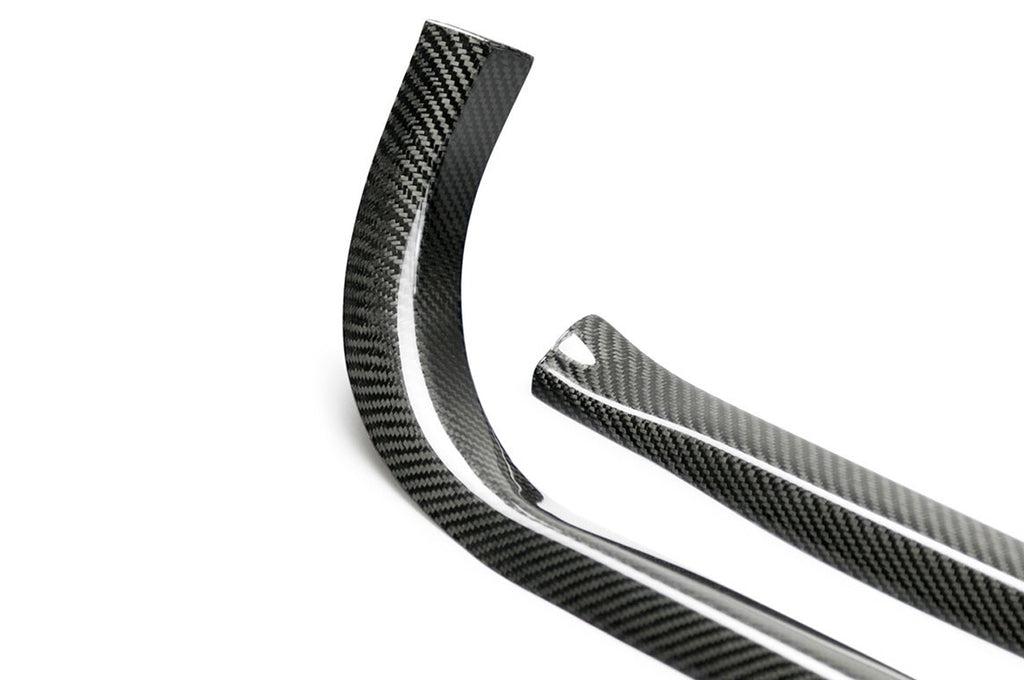 Seibon Carbon Fiber Door Sill Trim for R35 GTR (DST0910NSGTR)