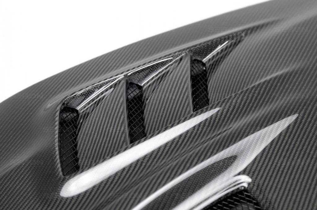 Seibon Carbon Fiber Hood CW Style Gloss for Evo 7/8/9 (HD0305MITEVO8-CW)