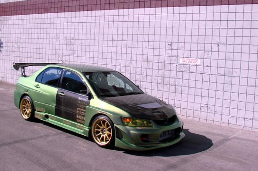 Seibon Carbon Fiber Hood CW Style Gloss for Evo 7/8/9 (HD0305MITEVO8-CW)