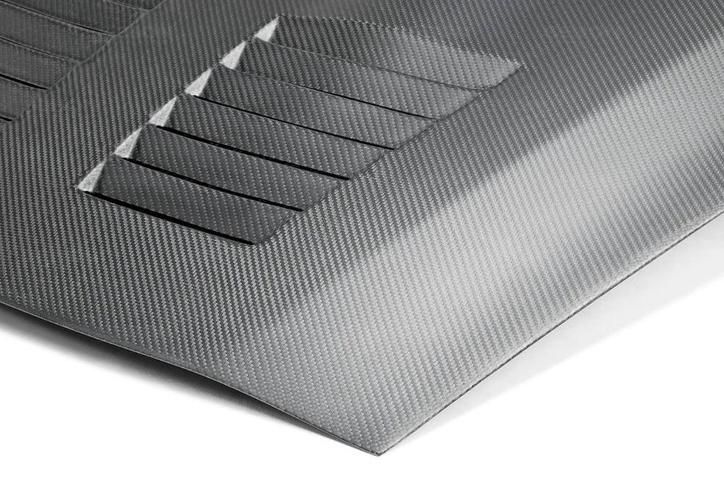 Seibon Carbon Fiber Hood GT Style Dry for R35 GTR 2009-2016 (HD0910NSGTR-GT-DRY)