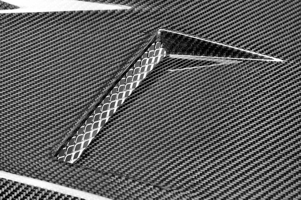 Seibon Carbon Fiber Hood GTII Style Gloss for R35 GTR 2009-2016 (HD0910NSGTR-GTII)