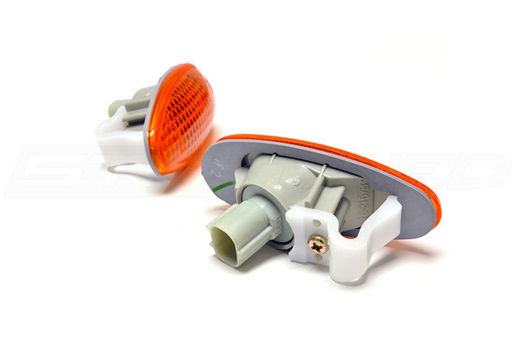 Mitsubishi JDM Amber Side Marker for Evo 7/8/9 (MR109488)